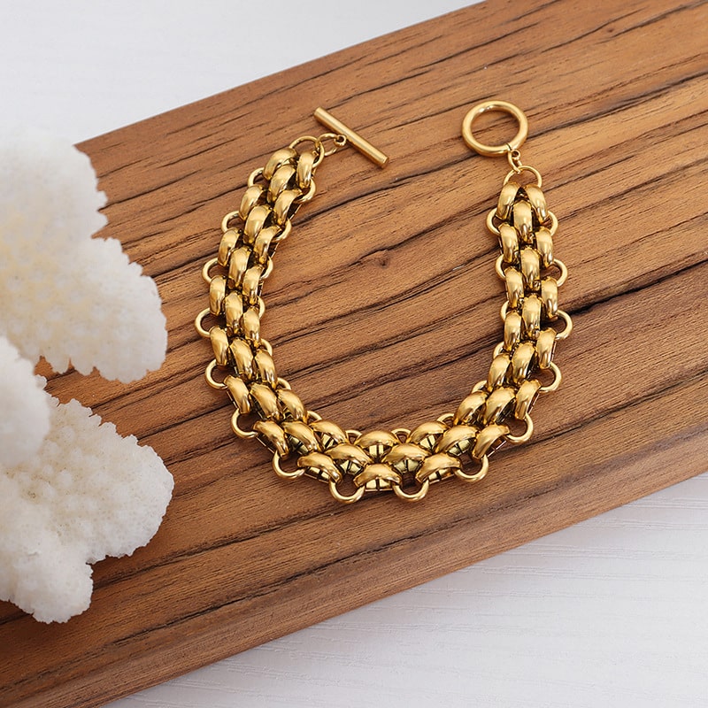 Chunk gold plated bracelet for women min