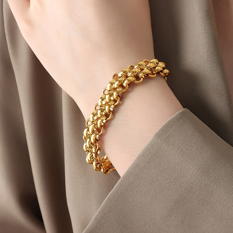 Chunk gold plated bracelet min