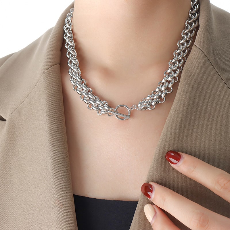 Chunk stainless steel necklace for woman min