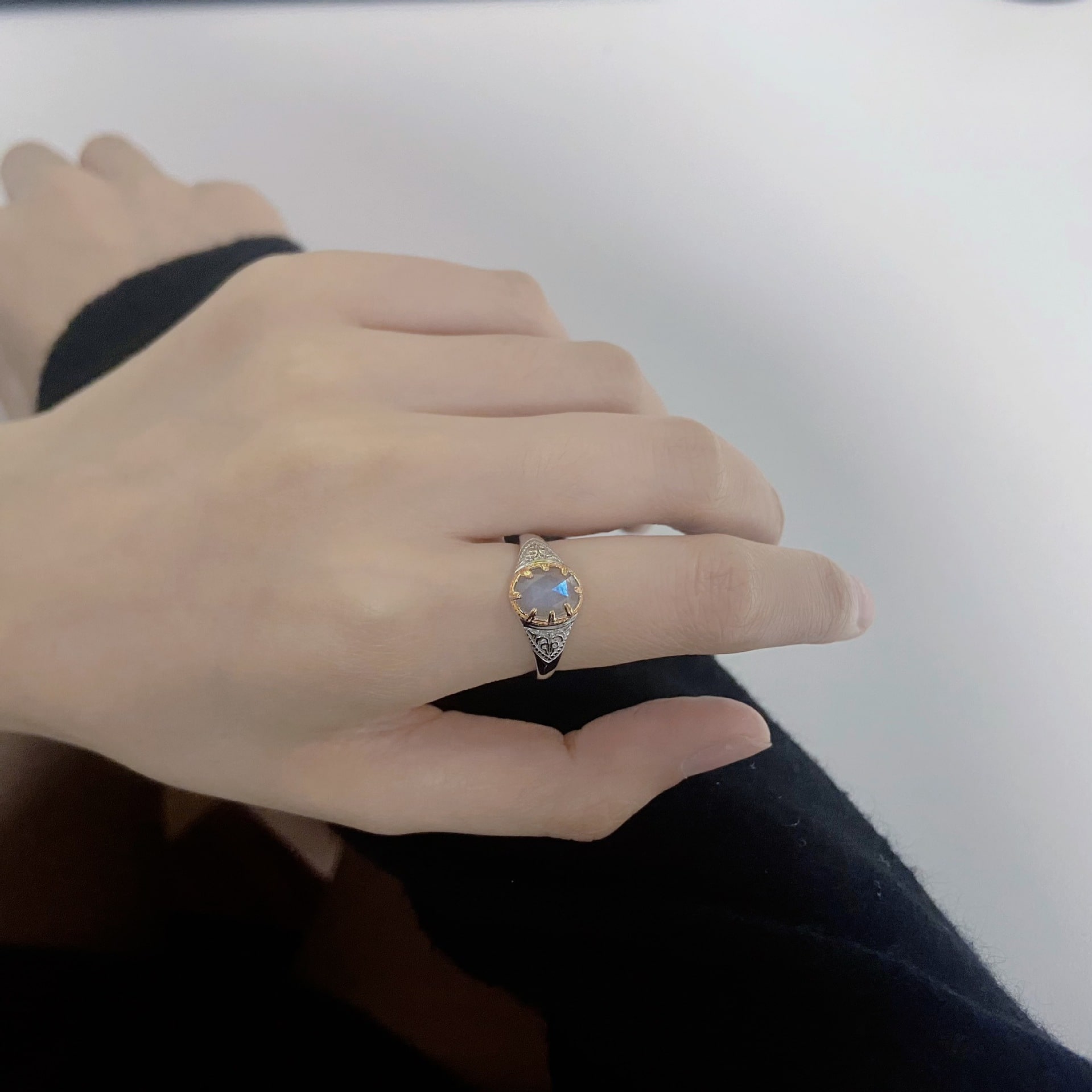 Exquisite labradorite ring