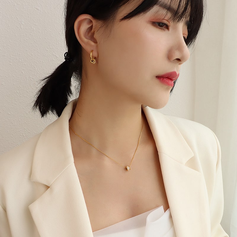 Gold plated Cubic Zirconia necklace for women