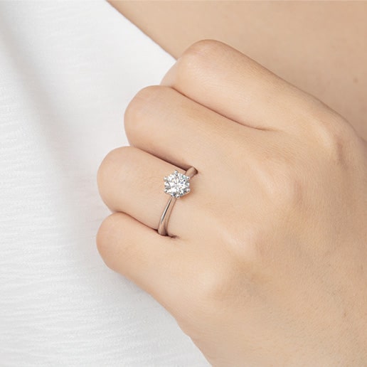 Sterling Silver Colorless Moissanite Ring for Women