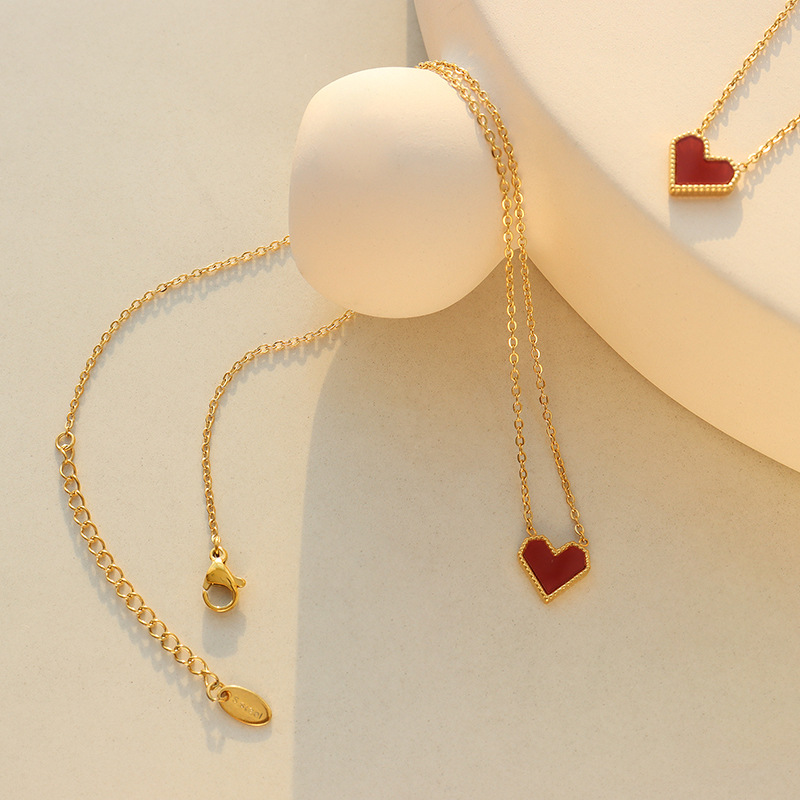heart necklaces for women