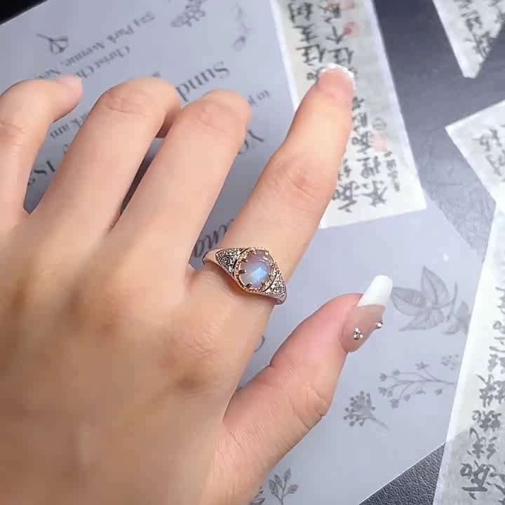 nice labradorite ring
