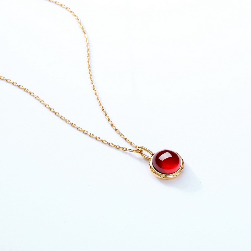 womens natural garnet pendant