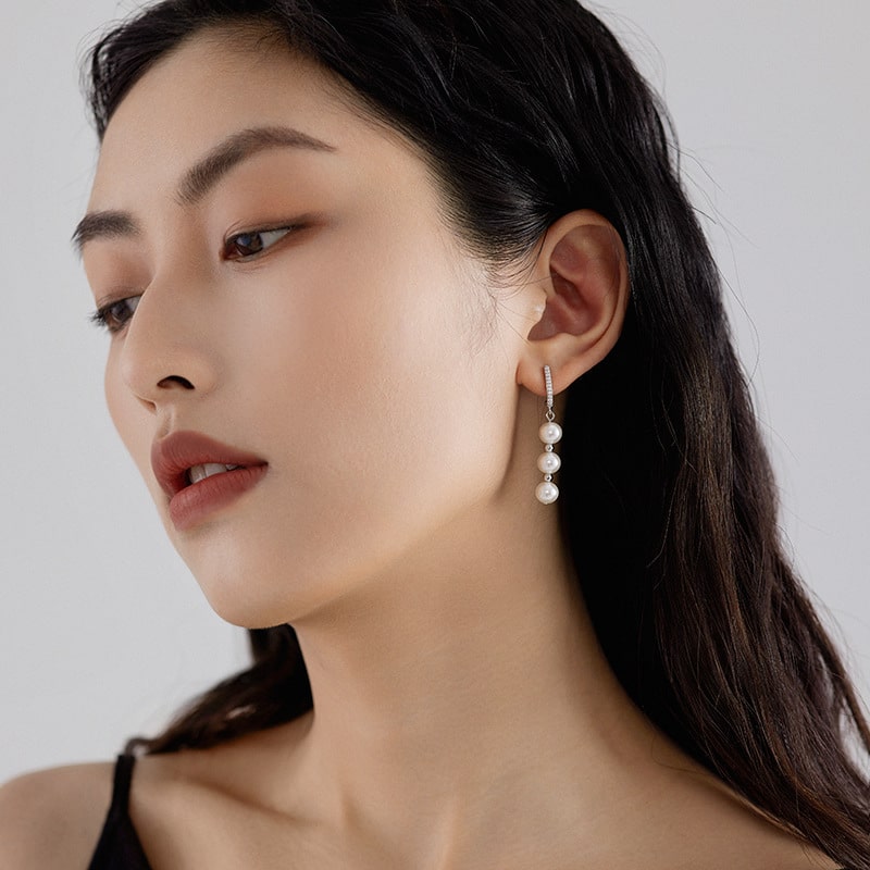 womens pearl dangle earrings